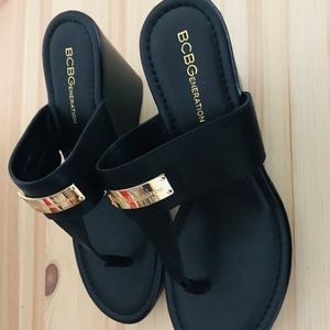 BCBGeneration Dominique Womens Wedge Thong Sandals